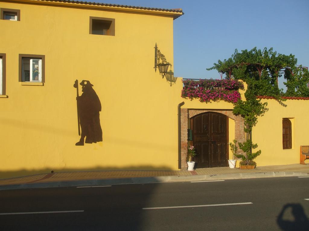 Casa Victoria Hotel Ciruena Luaran gambar
